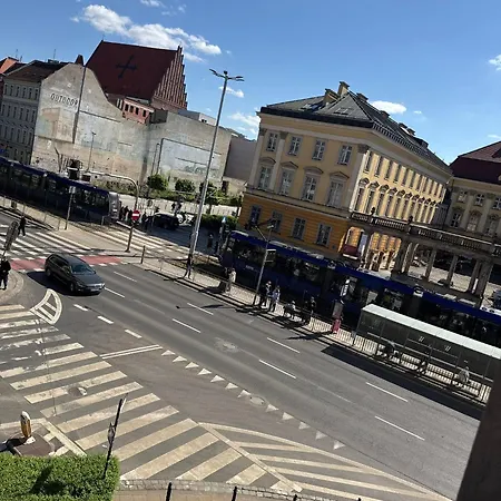 Excellent Location Privatunterkunft