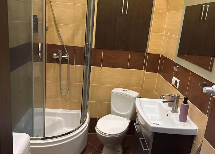 Excellent Location Homestay