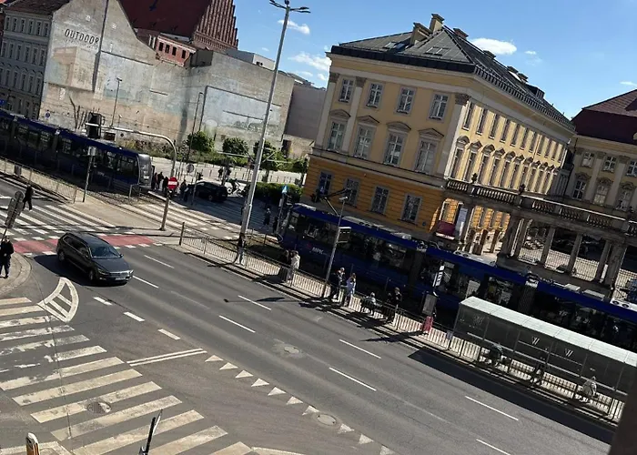 Excellent Location Homestay